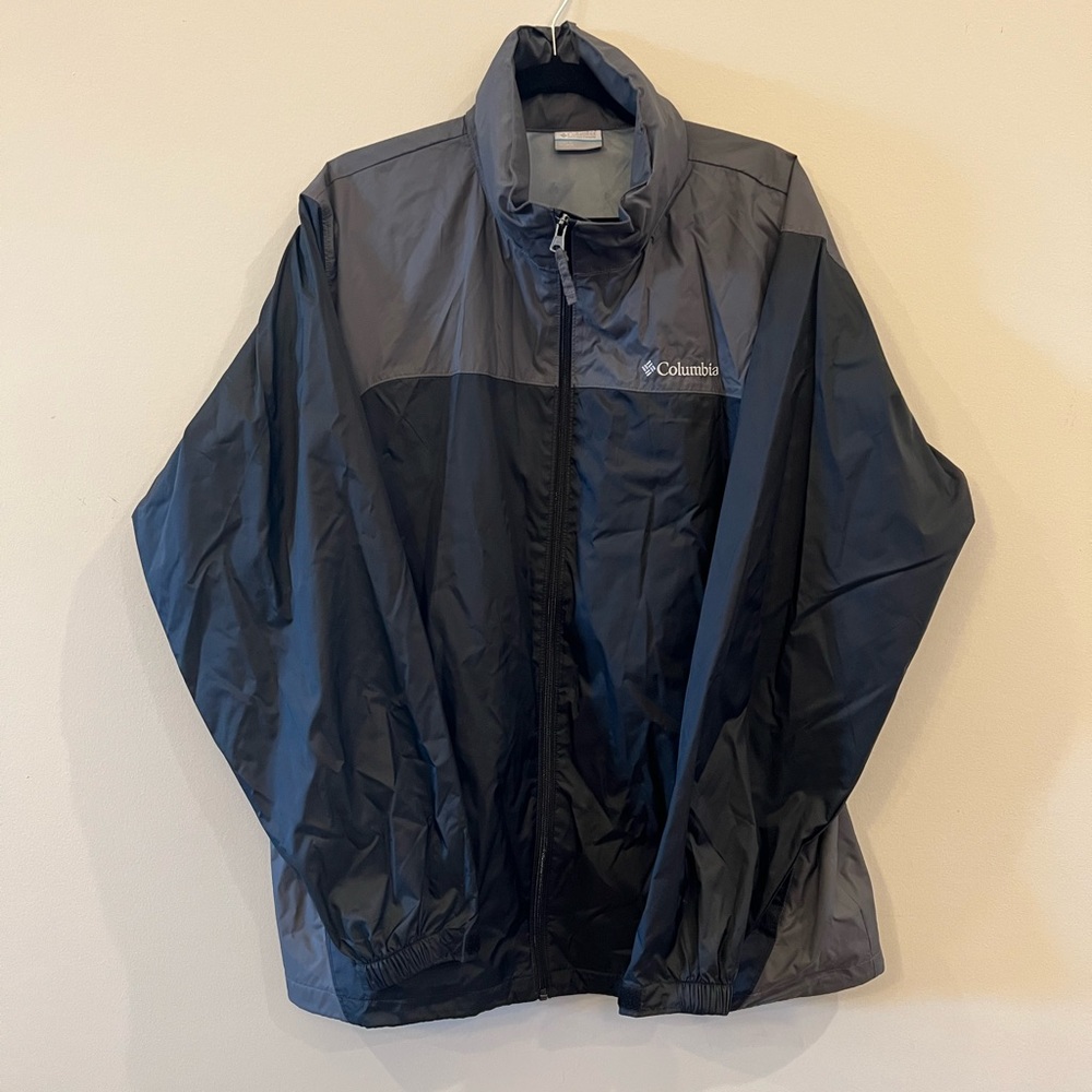 Men’s Columbia Raincoat with removable Hood | Grey & Black | Size L